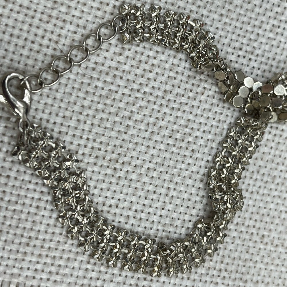 Vintage Silver-Tone Adjustable Mesh Bracelet - Picture 5 of 17
